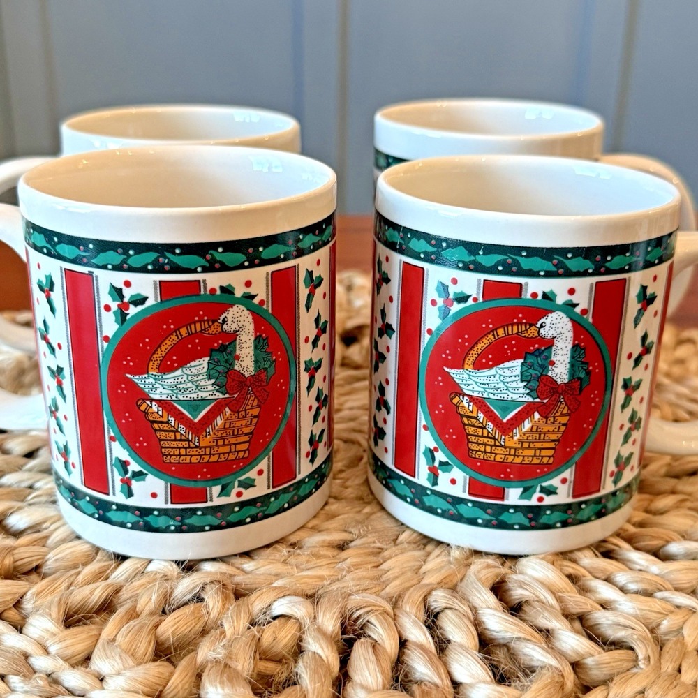 Vintage Christmas Goose Coffee Mugs – Set of 4 –‎ 1980s Holiday Cottagecore